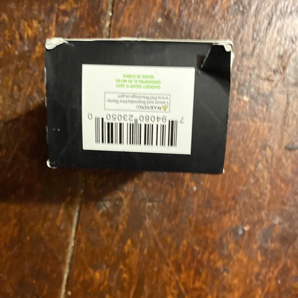 NIB dash cam 2.4” HD LCD display record in HD 1080p video - Picture 5 of 6